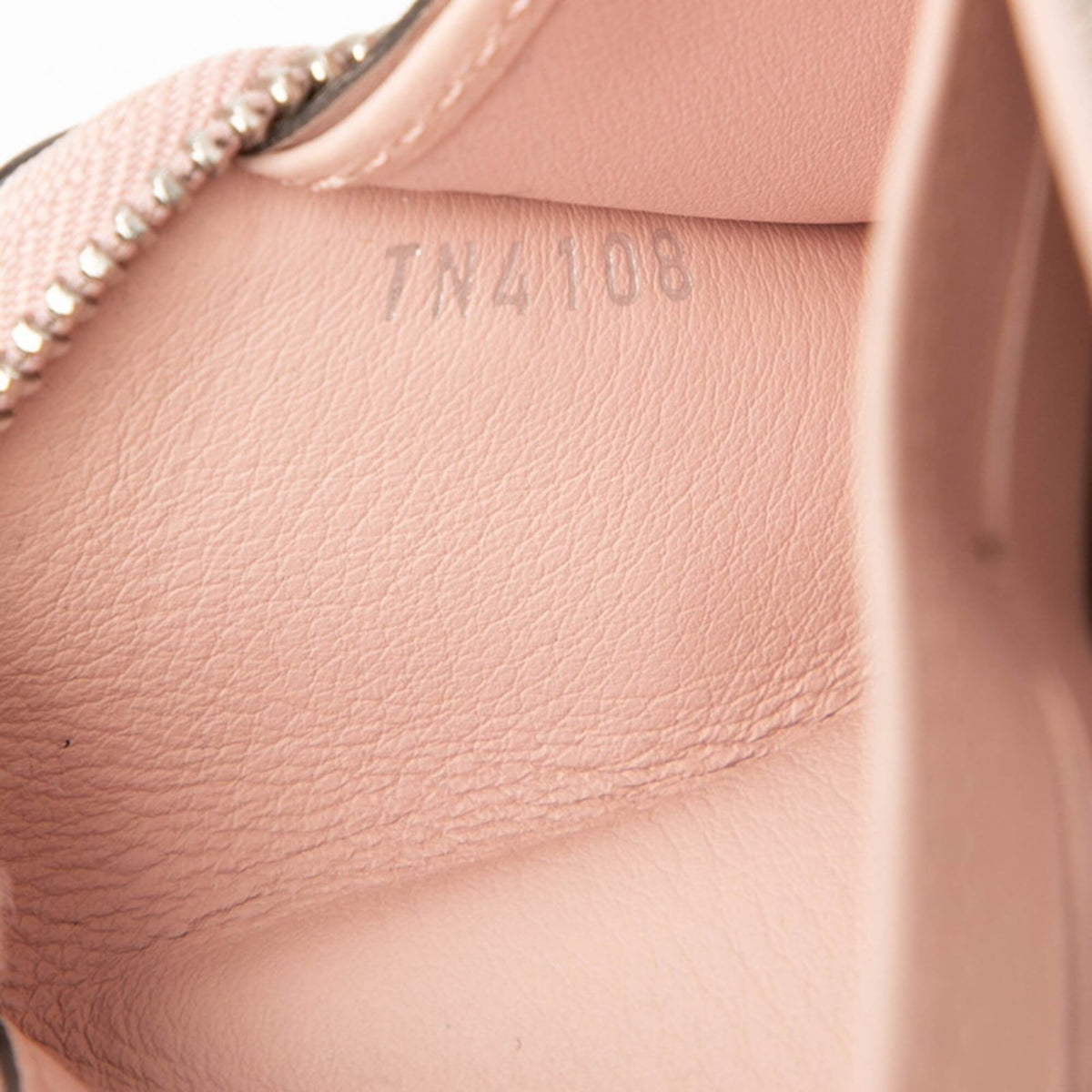 Zippy Wallet Mahina Leather