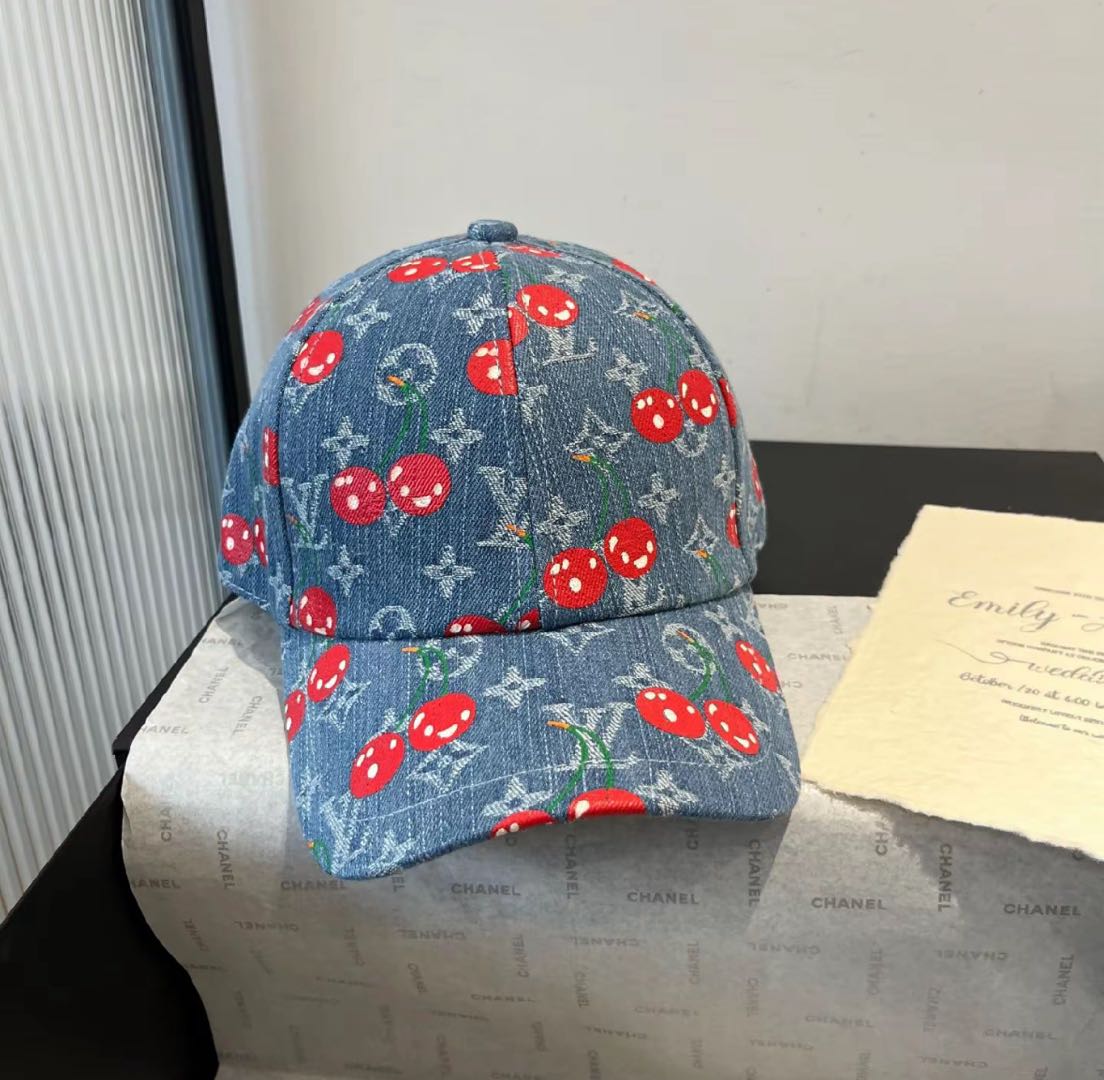 Classic luxury hat 04