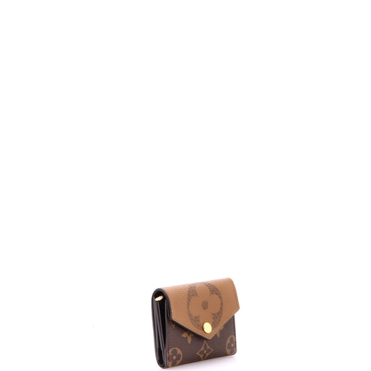 Zoe Wallet Reverse Monogram Giant
