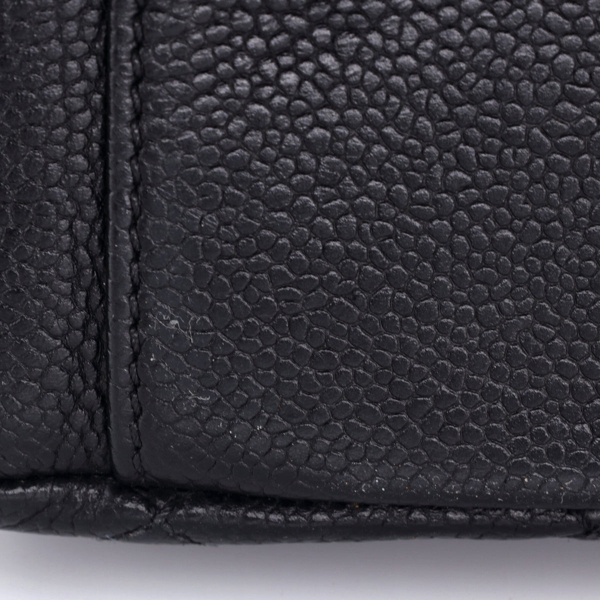 Grand Shopping Tote Quilted Caviar