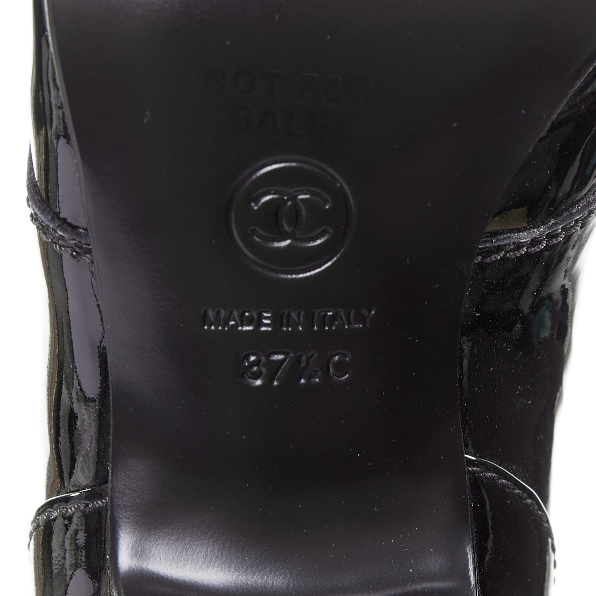 Women's Chanel 2018 Patent Pointed Oxford