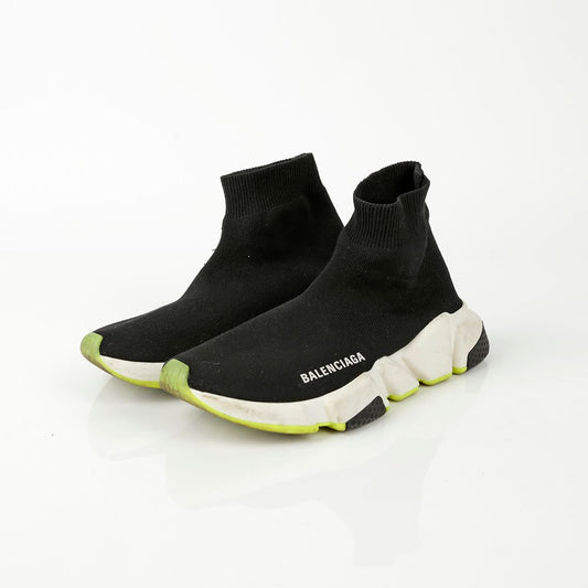 Women's Speedrunner Sneakers