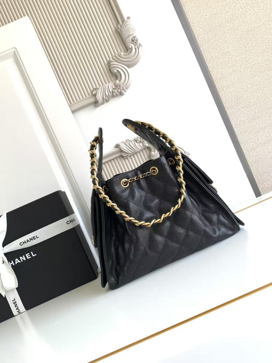 25 Small Handbag Grained Calfskin & Gold-Tone Metal Bag