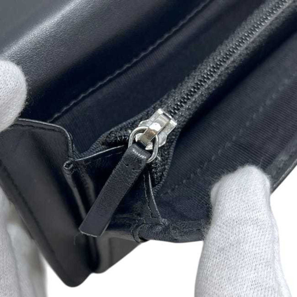 L-Yen Wallet Quilted Caviar