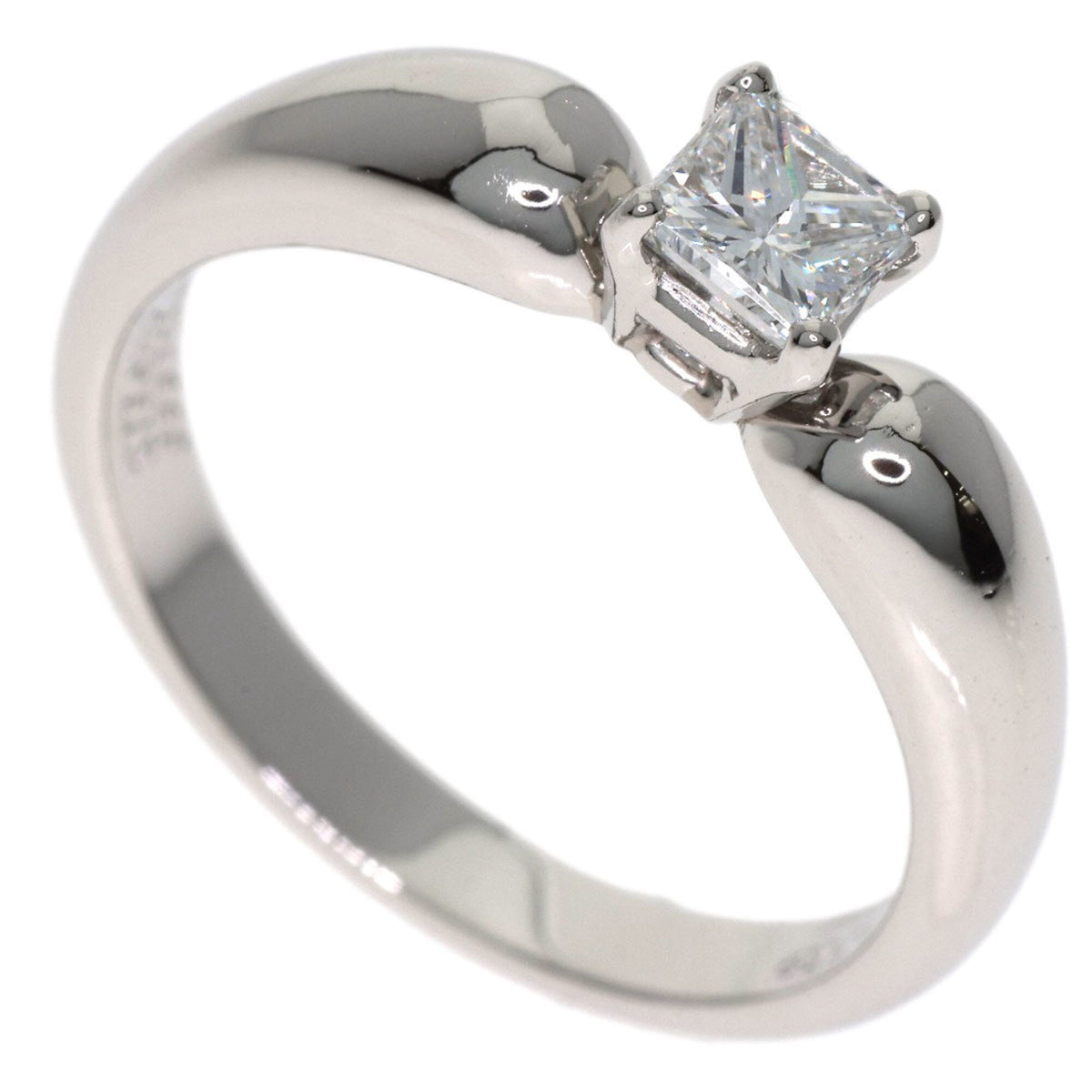 Square Princess Cut Diamond Ring Platinum