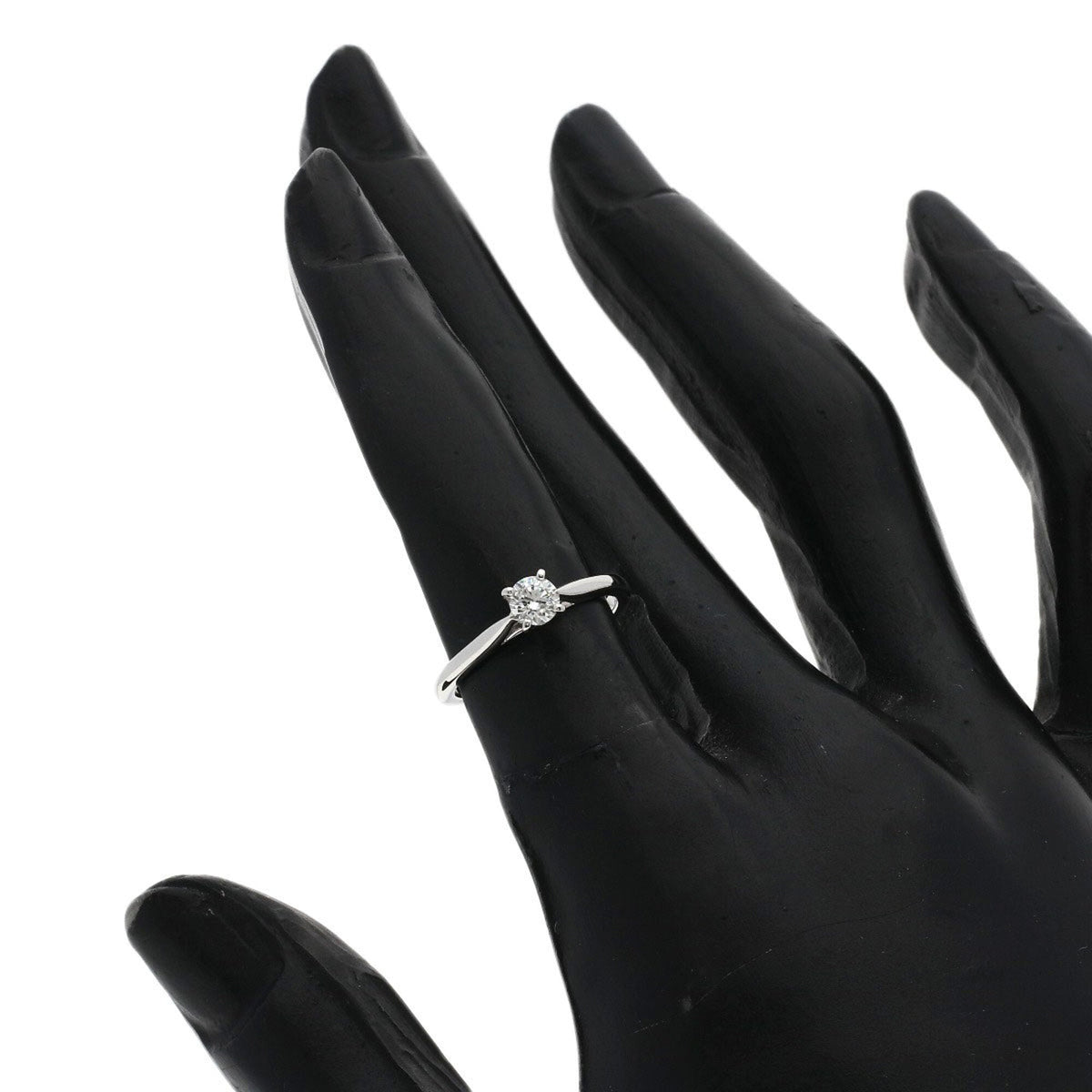 Solitaire Diamond Ring Platinum