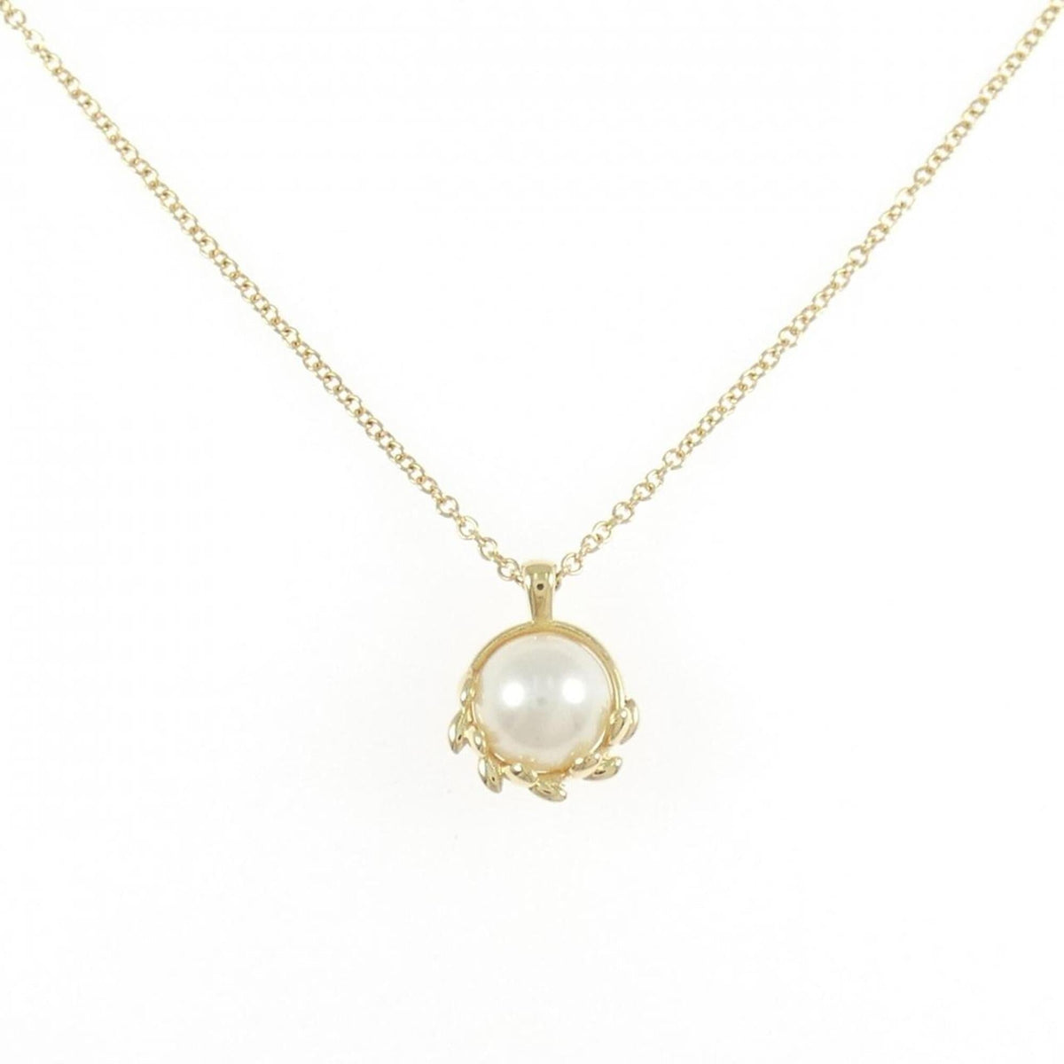 Olive Leaf Pendant Necklace 18K Yellow Gold