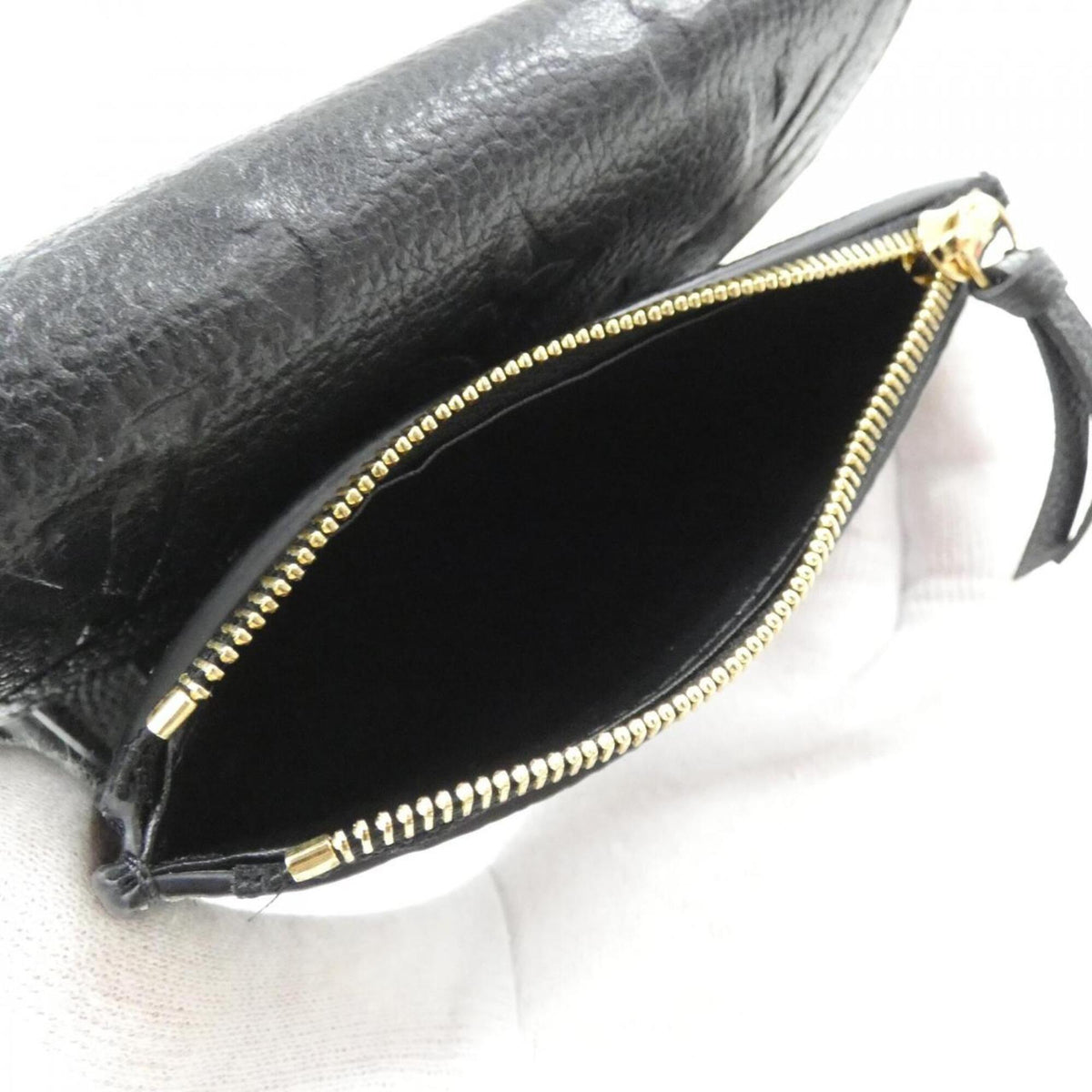 Victorine Wallet Monogram Empreinte Leather